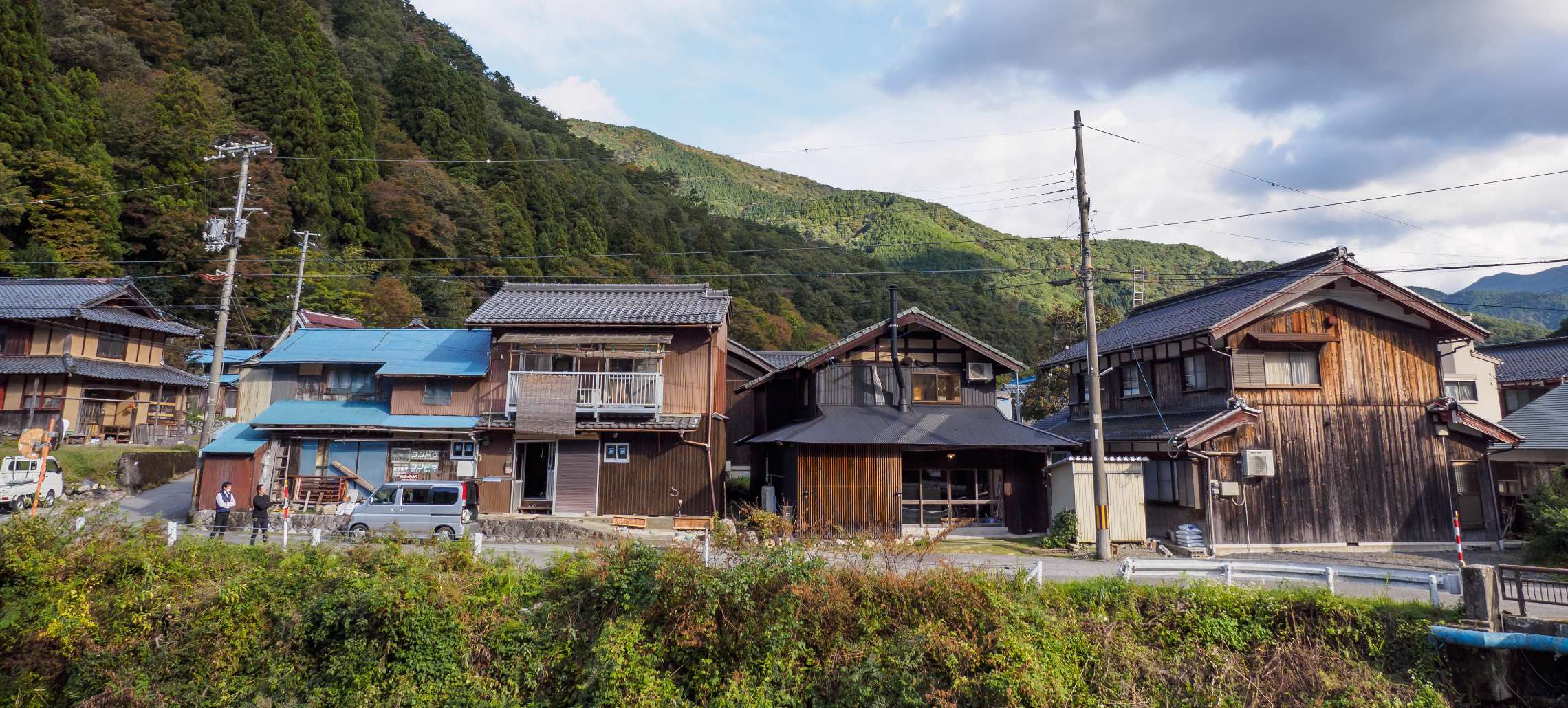 民家遠景